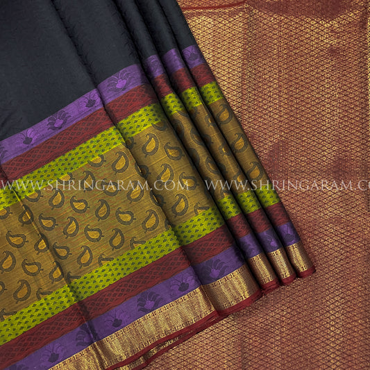 Black Kanjivaram Silk Saree With Rust Brown Pallu