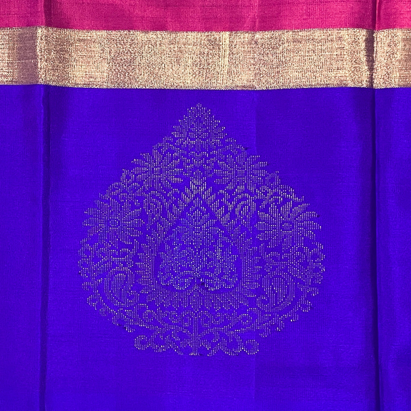 Magenta Pink Kanjivaram Silk Saree With Royal Blue Border